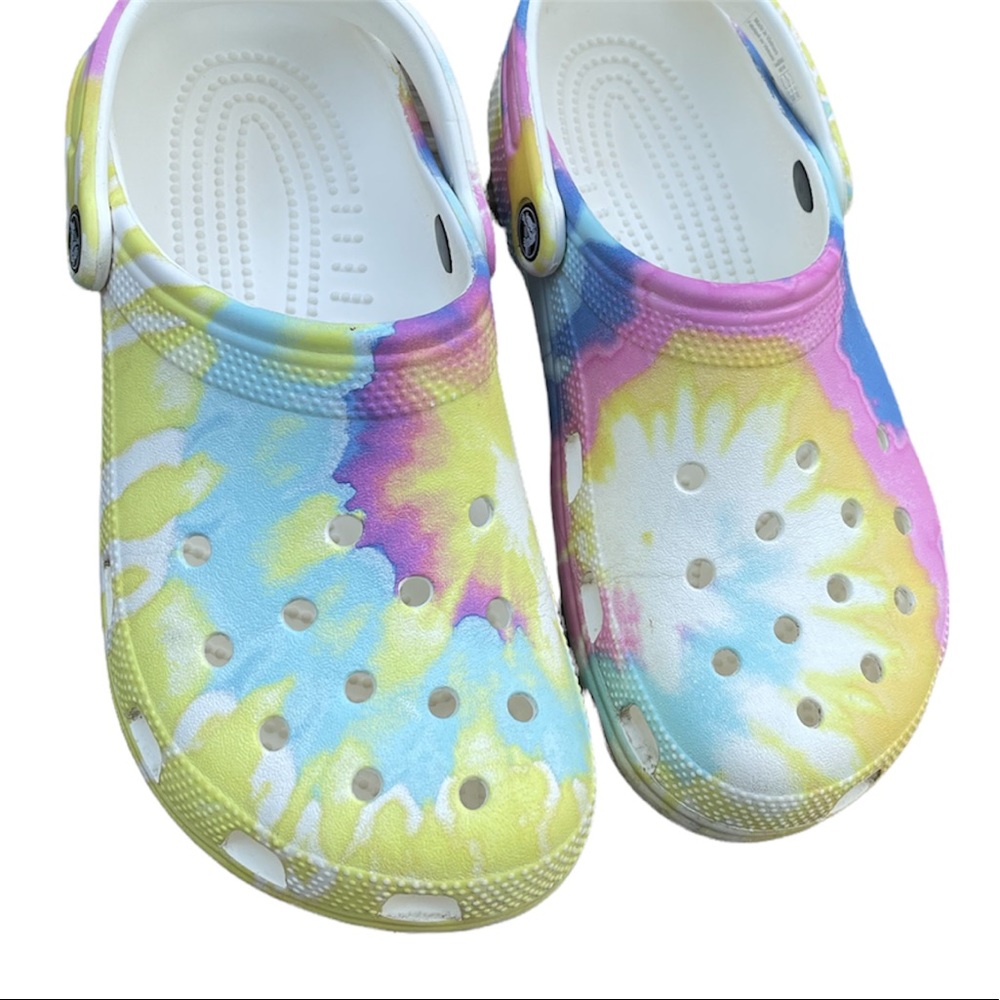 Woman’s size8 mens 6